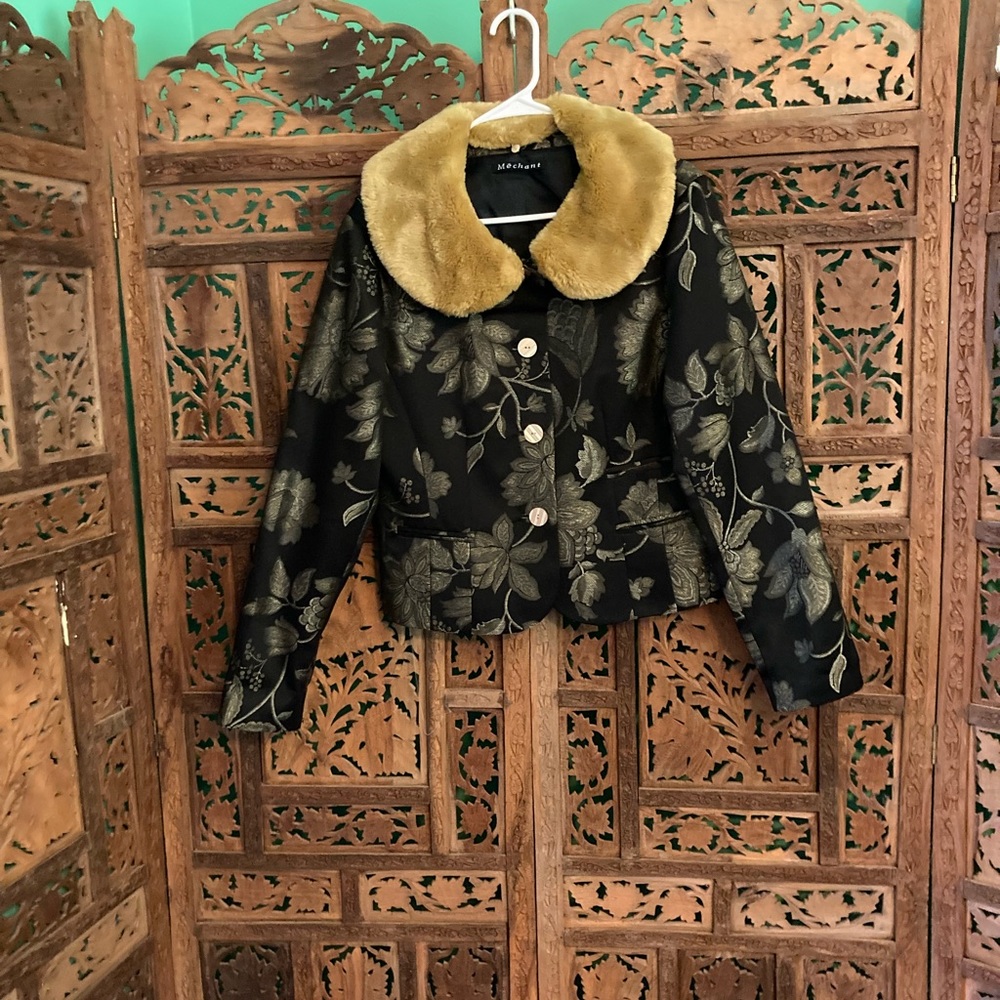Brocade jacket with fur collar